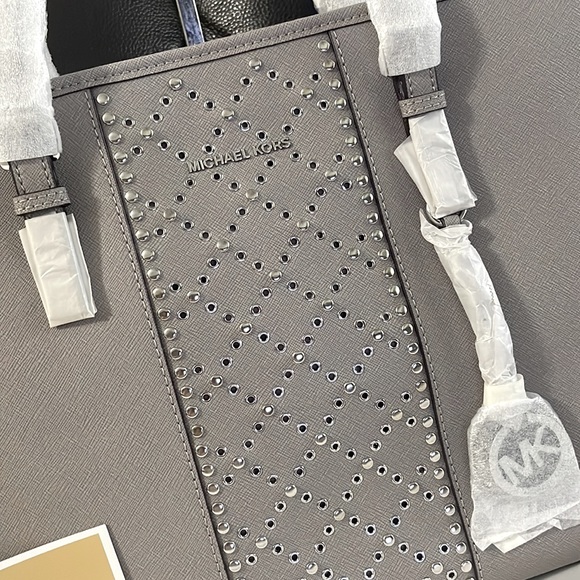 Michael Kors Jet Set Travel Tote Bag Pearl Grey - Picture 6 of 13